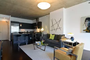 600 N Fairbanks Ct, Chicago, IL 60611 - Photo 3