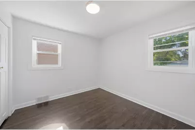 415 W 95th Place, Chicago, IL 60628 - Photo 19