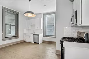 1659 W 21st St, Chicago, IL 60608 - Photo 3
