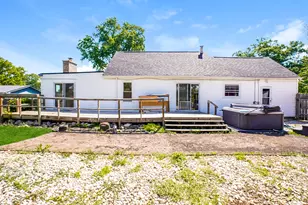 215 S Prairie Road SE, New Lenox, IL 60451 - Photo 5