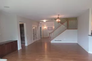 3075 Trillium Ct W, Aurora, IL 60506 - Photo 5
