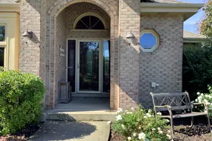 608 Heartland Dr, New Lenox, IL 60451 - Photo 3
