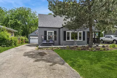 32959 N Sears Boulevard, Grayslake, IL 60030 - Photo 3