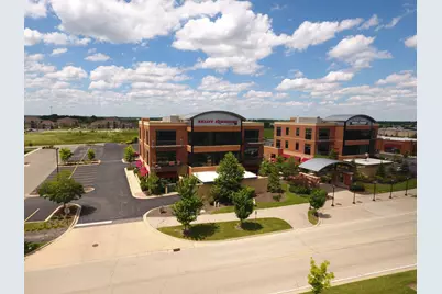 2390 Esplanade Drive #206, Algonquin, IL 60102 - Photo 3