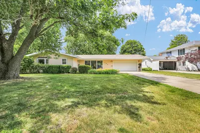 106 W Willow Street, Fairbury, IL 61739 - Photo 37