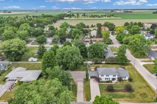 106 W Willow St, Fairbury, IL 61739 - Photo 33