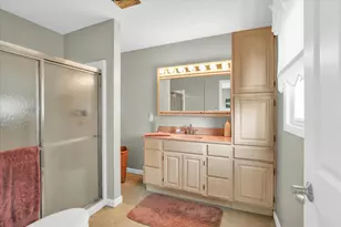 106 W Willow St, Fairbury, IL 61739 - Photo 25