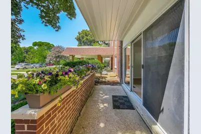 1025 S Fernandez Avenue #1S, Arlington Heights, IL 60005 - Photo 15
