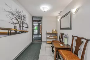 1025 S Fernandez Ave, Arlington Heights, IL 60005 - Photo 3