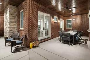 326 E Central Rd, Arlington Heights, IL 60005 - Photo 49