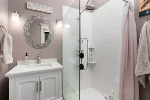 326 E Central Rd, Arlington Heights, IL 60005 - Photo 39