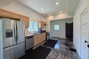 38 Maple St, Saunemin, IL 61769 - Photo 9