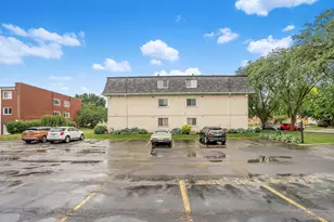9661 S Karlov Ave, Oak Lawn, IL 60453 - Photo 21