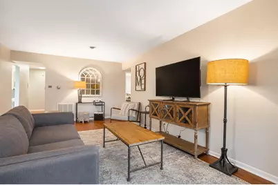9661 S Karlov Avenue #102, Oak Lawn, IL 60453 - Photo 5