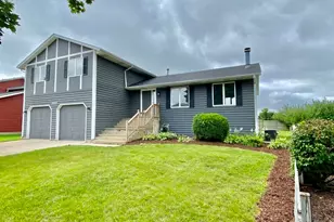 202 North Bridge Rd, Dekalb, IL 60115 - Photo 1