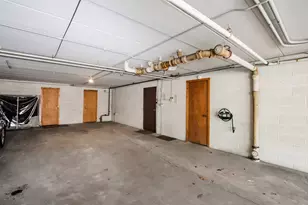 4041 W 97th St, Oak Lawn, IL 60453 - Photo 27