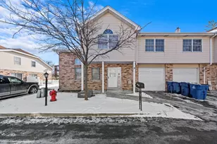4343 W Emerald Way St, Alsip, IL 60803 - Photo 31