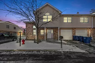 4343 W Emerald Way St, Alsip, IL 60803 - Photo 1