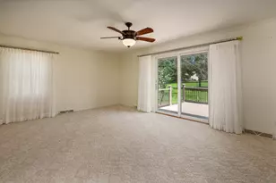 105 Woodlake Ln, Eldorado, IL 62930 - Photo 27