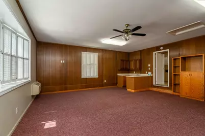 105 Woodlake Lane, Eldorado, IL 62930 - Photo 39