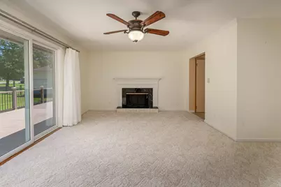 105 Woodlake Lane, Eldorado, IL 62930 - Photo 25