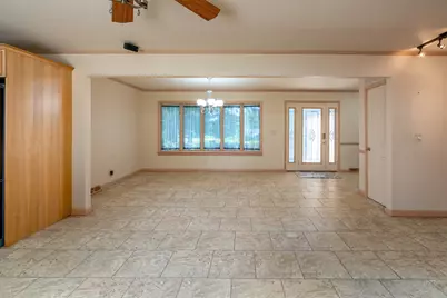 105 Woodlake Lane, Eldorado, IL 62930 - Photo 23