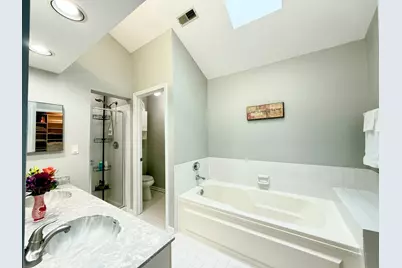 113 Chatsworth Circle, Schaumburg, IL 60194 - Photo 19