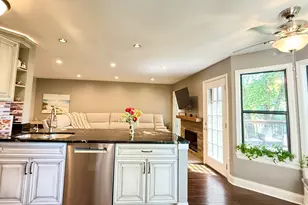 113 Chatsworth Cir, Schaumburg, IL 60194 - Photo 13