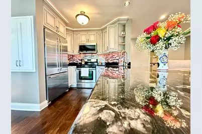 113 Chatsworth Circle, Schaumburg, IL 60194 - Photo 11