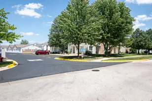 1600 McClure Rd, Aurora, IL 60505 - Photo 19