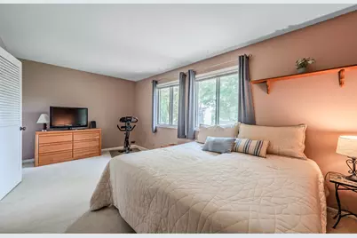 30W071 Elmwood Court, Warrenville, IL 60555 - Photo 29