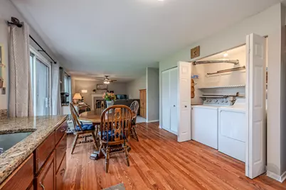 30W071 Elmwood Court, Warrenville, IL 60555 - Photo 13