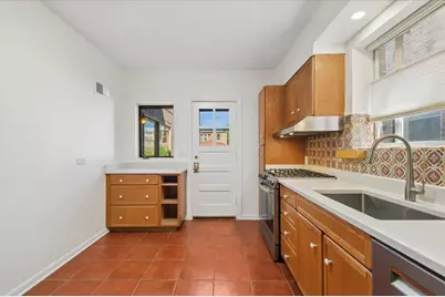 5723 N Saint Louis Avenue, Chicago, IL 60659 - Photo 21