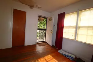 8821 S Eggleston Ave, Chicago, IL 60620 - Photo 5