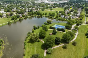 1862 Grosse Pointe Dr, Hanover Park, IL 60133 - Photo 17