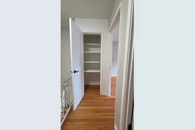 553 W Park Avenue #D, Libertyville, IL 60048 - Photo 7