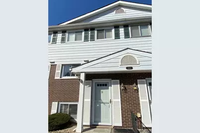 553 W Park Avenue #D, Libertyville, IL 60048 - Photo 1