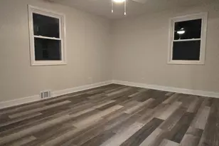 813 Chicago Rd, Chicago Heights, IL 60411 - Photo 25