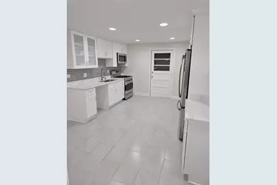 813 Chicago Road, Chicago Heights, IL 60411 - Photo 7