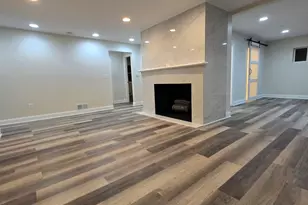 813 Chicago Rd, Chicago Heights, IL 60411 - Photo 3