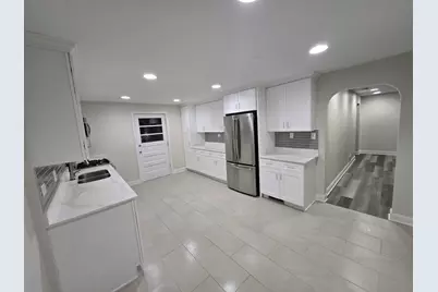 813 Chicago Road, Chicago Heights, IL 60411 - Photo 9