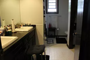 17131 Yates St, South Holland, IL 60473 - Photo 21