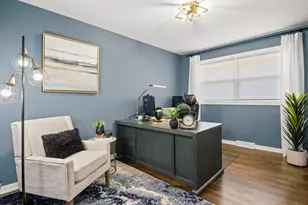 361 S Commonwealth Ave, Elgin, IL 60123 - Photo 17