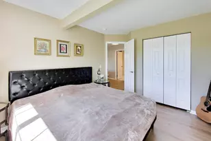 986 Viewpoint Dr, Lake in the Hills, IL 60156 - Photo 29