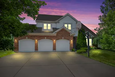 2955 Whispering Oaks Drive, Buffalo Grove, IL 60089 - Photo 1