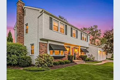 5 Knight Hill Lane, Buffalo Grove, IL 60089 - Photo 1