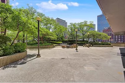 10 E Ontario Street #4903, Chicago, IL 60611 - Photo 45