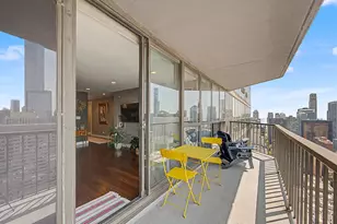 10 E Ontario St, Chicago, IL 60611 - Photo 23