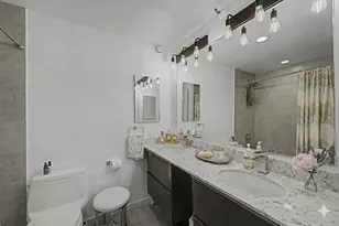 10 E Ontario St, Chicago, IL 60611 - Photo 29