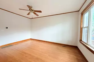 3015 S Quinn St, Chicago, IL 60608 - Photo 3